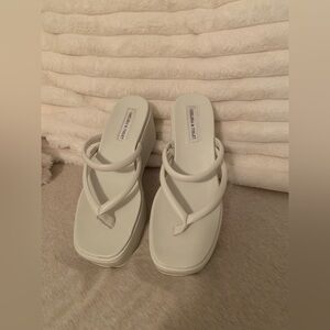 Chelsea and Violet platform shoes size 8